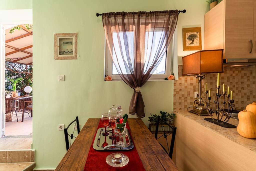 Bougainvillea House 2 カラマタ エクステリア 写真